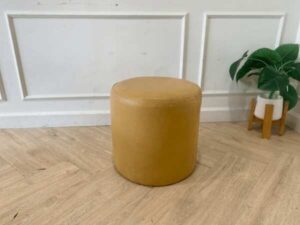 Stool, square, round, minimalist style_BIEDTPPIRT