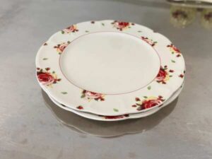 Floral plate 31 cm