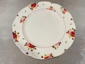 Floral plate 31 cm