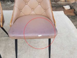Dining chair, steel legs, leather seat with button closure, cream color