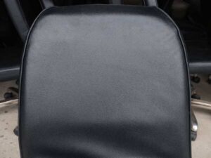 Black leather office chair, armless, leather work chair, steel legs._CH7HJJ0HKM