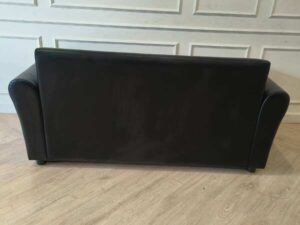 Modern-style 2-seater black leather sofa