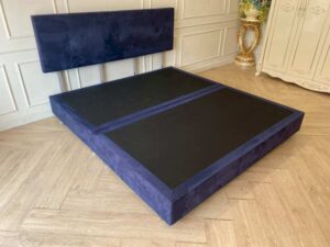 Dunlopillo 6-Foot Bed, Blue Button-Tufted Velvet Upholstery