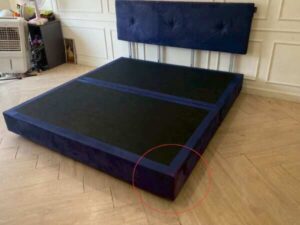 Dunlopillo 6-Foot Bed, Blue Button-Tufted Velvet Upholstery