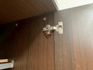 Wardrobe with 4 doors, 3 drawers, mirror top