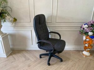 Gray Fabric Office Chair_ELU8SY4YN1