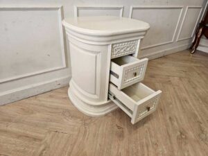 Vintage Louis XV bedside table, white, with 2 drawers.