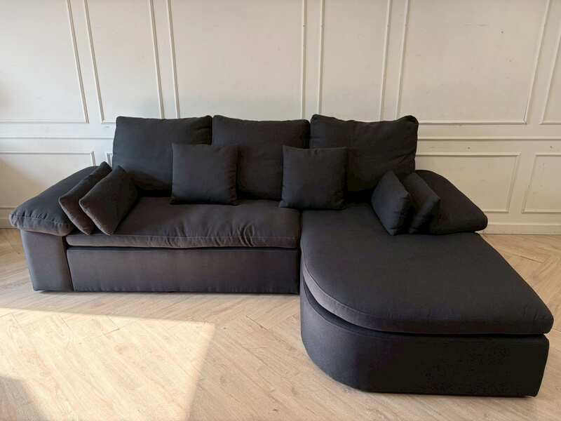 L-shaped corner sofa, 3-seater, gray fabric upholstery. (1)