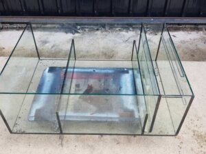 Glass fish tank, steel frame, 3 compartments, black