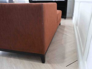 Daybed, wooden frame, orange fabric cushion_H2BK6NDWY6
