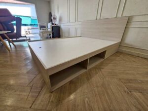 5-foot wooden bed with 2 side storage compartments.