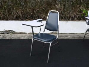 Lecture chair, steel legs with A belt, strong, tear resistant, can be stacked, seat and backrest are leather._IT86AMHO6U