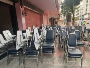 Lecture chair, steel legs with A belt, strong, tear resistant, can be stacked, seat and backrest are leather._IT86AMHO6U