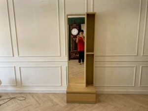 Minimalist Dressing Table in Oak Finish with Full-Length Mirror and Storage Compartments