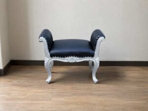 Stool, black leather seat, gray wood frame._J80DYYJX9I