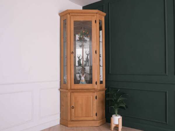 Tall Oak Wood 5-Sided Glass Display Cabinet_JLCDYTGPU0