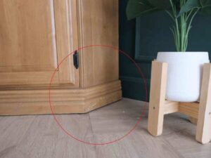 Tall Oak Wood 5-Sided Glass Display Cabinet_JLCDYTGPU0