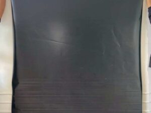 Razr brand hanging projector screen