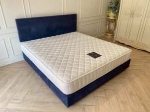 Dunlopillo DELUXE ULTRA 6-Foot Mattress, White