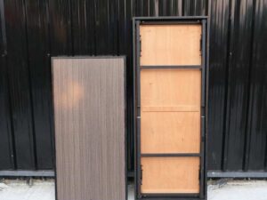 Folding table, wood top, steel legs_KP5VVYW1I5