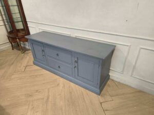 Grey Sideboard Cabinet with 2 Doors and 2 Drawers