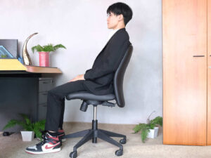 office chair Chair with thick leather cushion all over, no arms._L2KMJQ763I