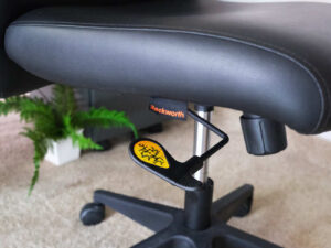 office chair Chair with thick leather cushion all over, no arms._L2KMJQ763I