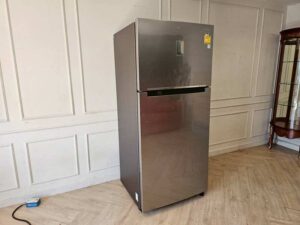 SAMSUNG 2-Door Refrigerator, Silver, 17.8 Cubic Feet (1)