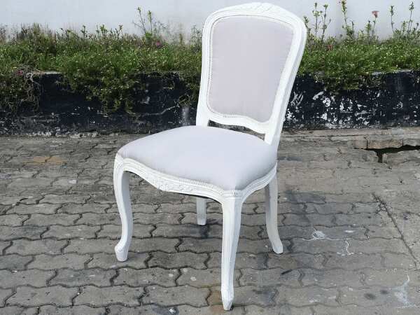 Louis style chair White teak frame, gray fabric upholstery._LJ6DFEAUL2