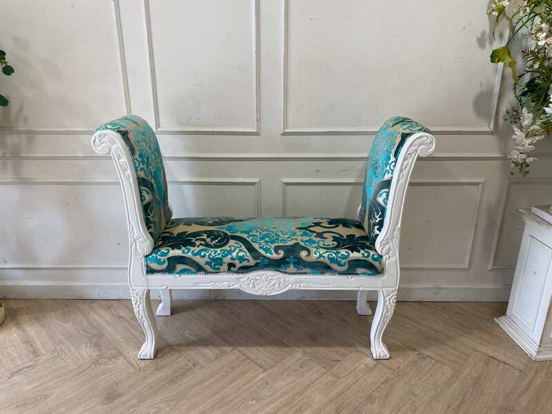 Louis Wood Armchair with Blue Fabric Cushion_M1FF0EVBAQ