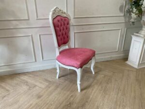 Louis-style wooden chair, 1 seat, button-tufted fabric upholstery, pink.