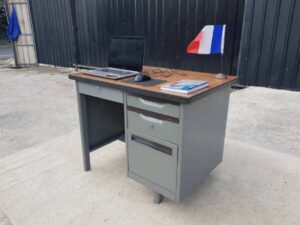 Steel desk, wooden top, 4 drawers, KINGDOM brand