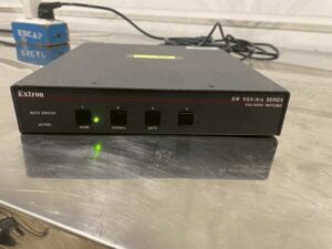 EXTRON SW4 VGA Ars/Switcher computer image switcher