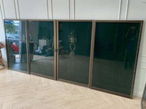 Sliding glass door with fixed panel 371 x 162 cm