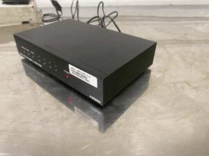 HDMI splitter-amplifier box, 1 IN/4 OUT HDMI SPLITTER, CYP brand, model CLUX-14S