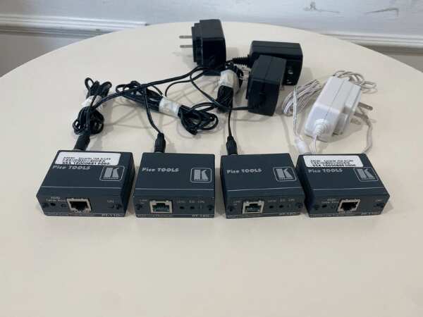 Kramer PT-110XL signal converter