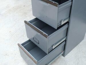 Steel filing cabinet, 3 drawers, gray, LUCKY brand_OI1L5FE1GI