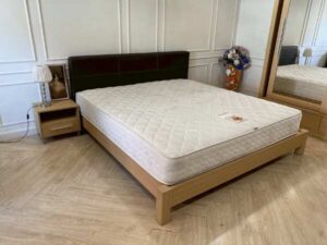 Dunlopillo 6-Foot Bed with 6-Foot Mattress