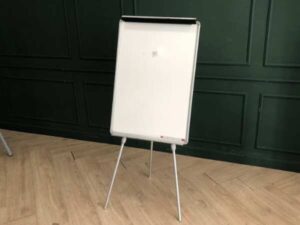Fuji flip chart board and built-in whiteboard_OZZVT6X3HT