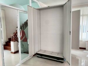 Steel filing cabinet with sliding rails and wheels, grey_PCY7CSEG97