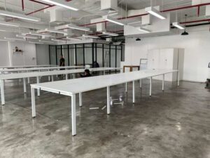 10-Seater Group Table