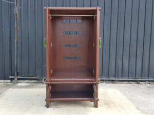 Four-panel teak wardrobe, high-quality craftsmanship from a 5-star hotel (multiple available)._VHIOWTVR1E_Q81DHTAUQ1