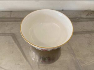 Ceramic mug with pink rose pattern and gold rim, Quality Ceramic brand.