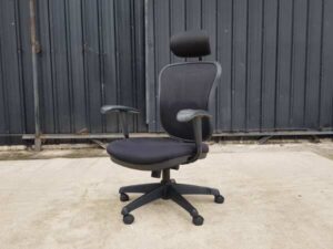 Office chair, fabric cushion, mesh backrest with headrest, black
