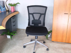 office chair Fabric upholstered chair with mesh back without arms._RE24E6YE1M