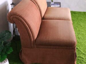 Fabric upholstered chair, rolled curved back, hotel grade work. (dark brown/light brown)_SD4HDU1IR8
