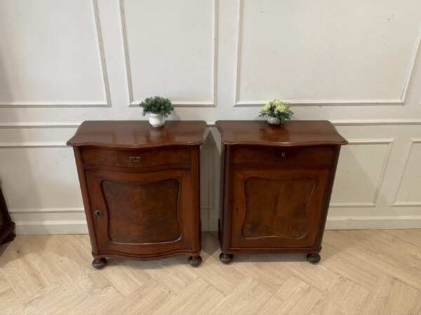 Wooden cabinet with 1 drawer and 1 door, vintage style