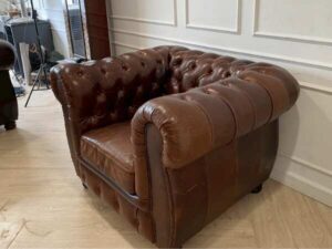 1-seater armchair, full genuine leather upholstery, studded, button-tufted, brown color, Chesterfield style, SB FURNITURE brand (1)_TJJQ5DZRA1