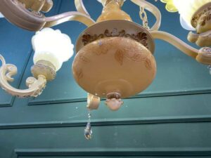 Chandelier, glass pendant lamp, yellow color