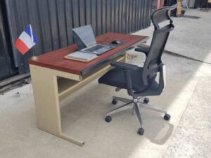 Work desk, seminar table, conference table, multipurpose steel table, wooden top, 150 cm.